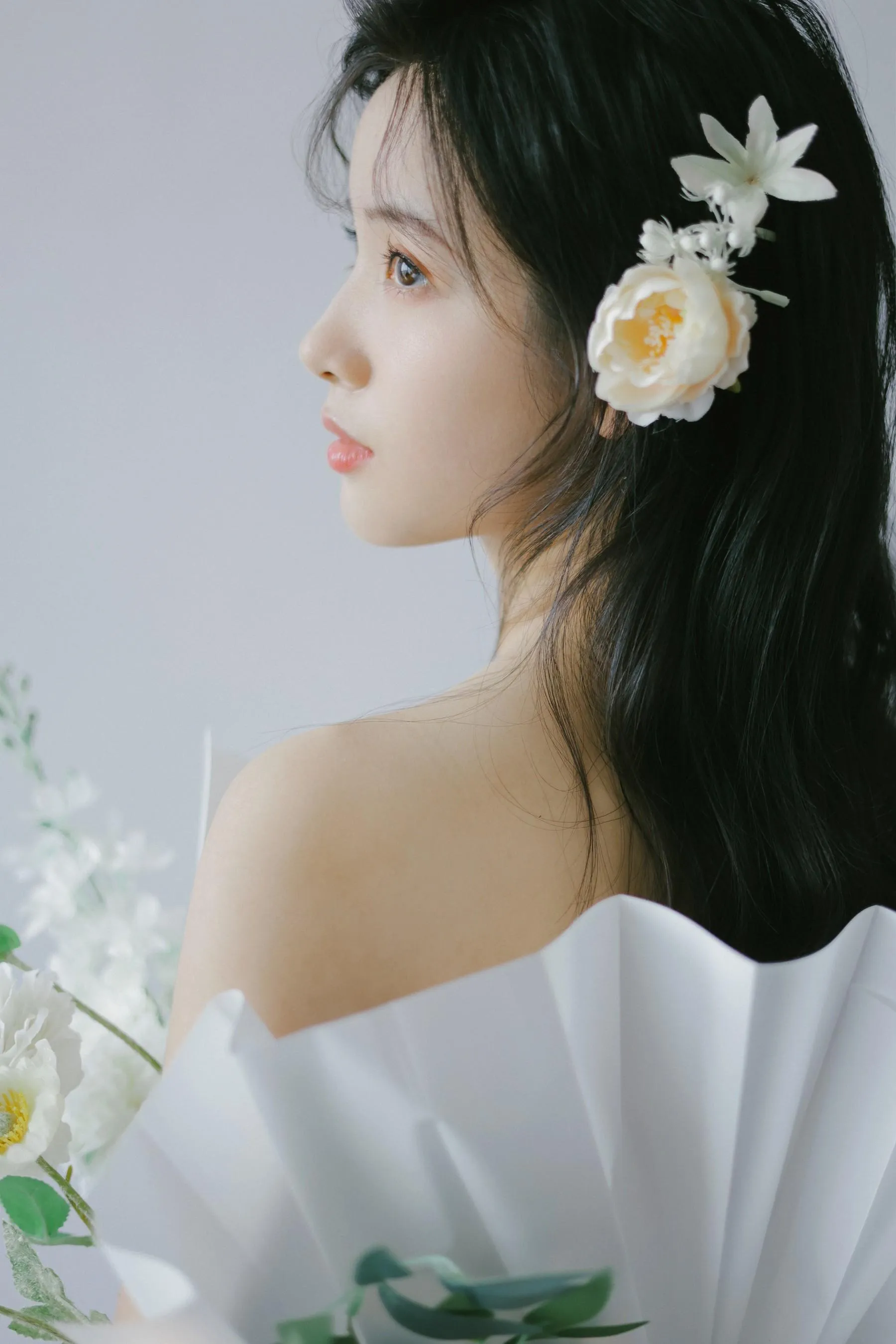 [YITUYU艺图语]2022.07.26 花束女孩 一只阿梦崽 [32P]插图2